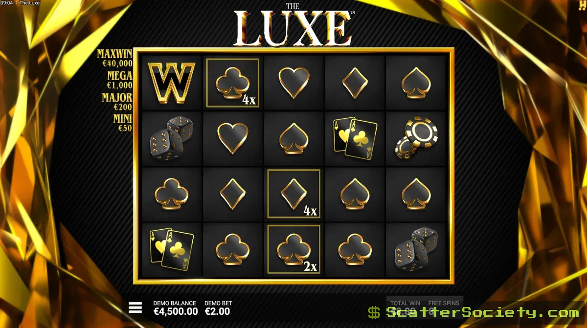 The Luxe Velvet Nights bonus screen showing sticky Golden Frames taking over the reels from the very start of the round